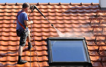 roof cleaning Mwynbwll, Flintshire
